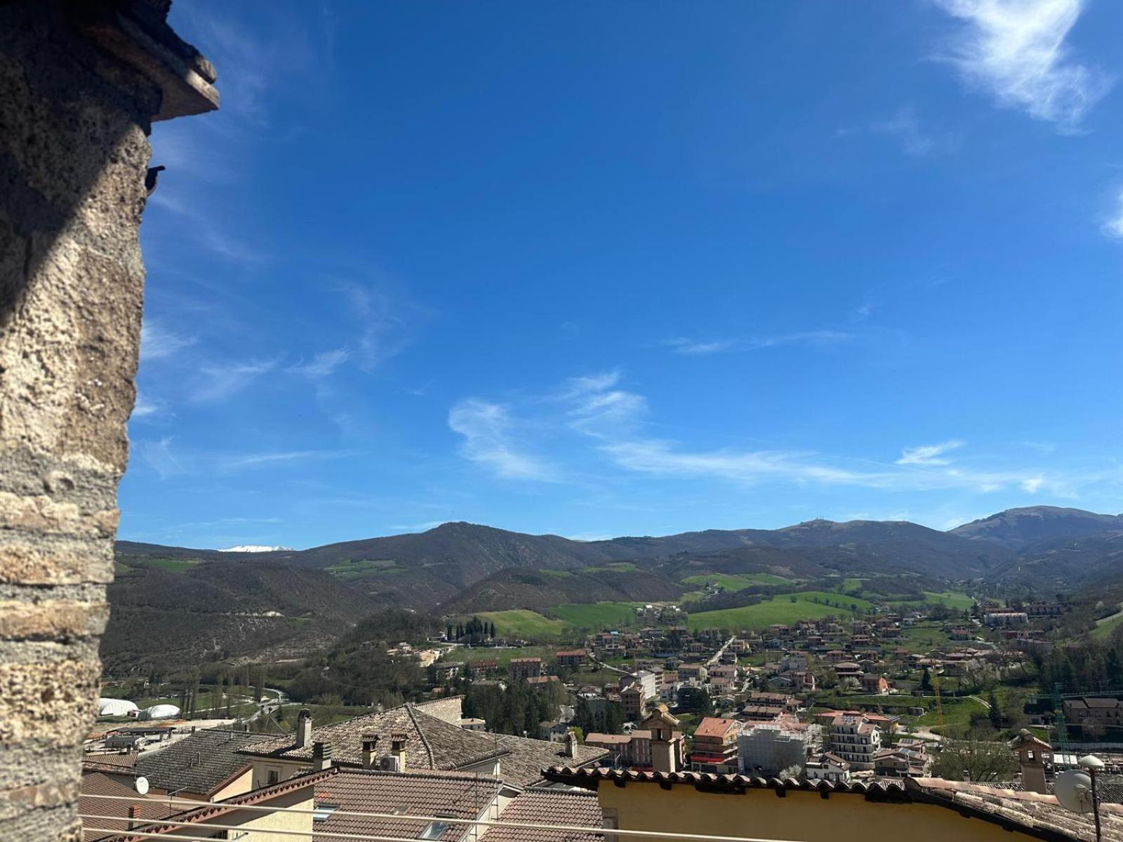 B&B Palazzo Sassatelli Cascia Eksteriør billede